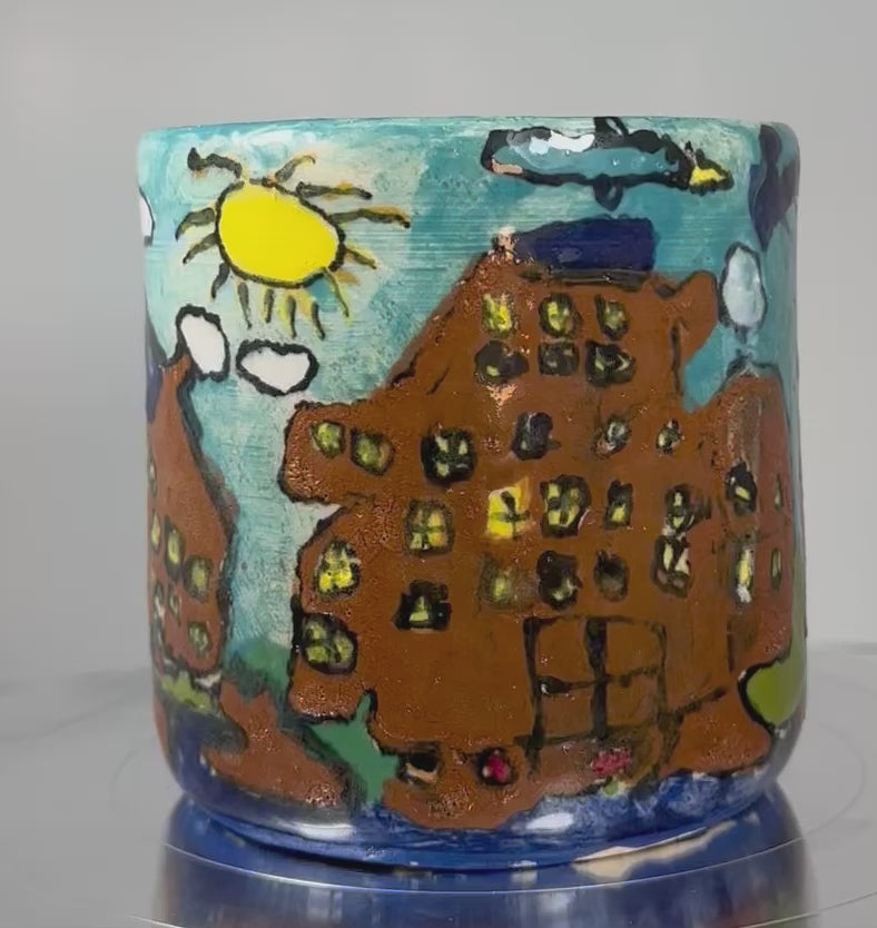 City Life Vase 422